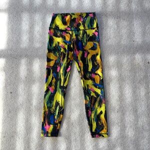 Lululemon Wunder Train High-Rise Tight 25” – Bright Pattern, 8 | Like New